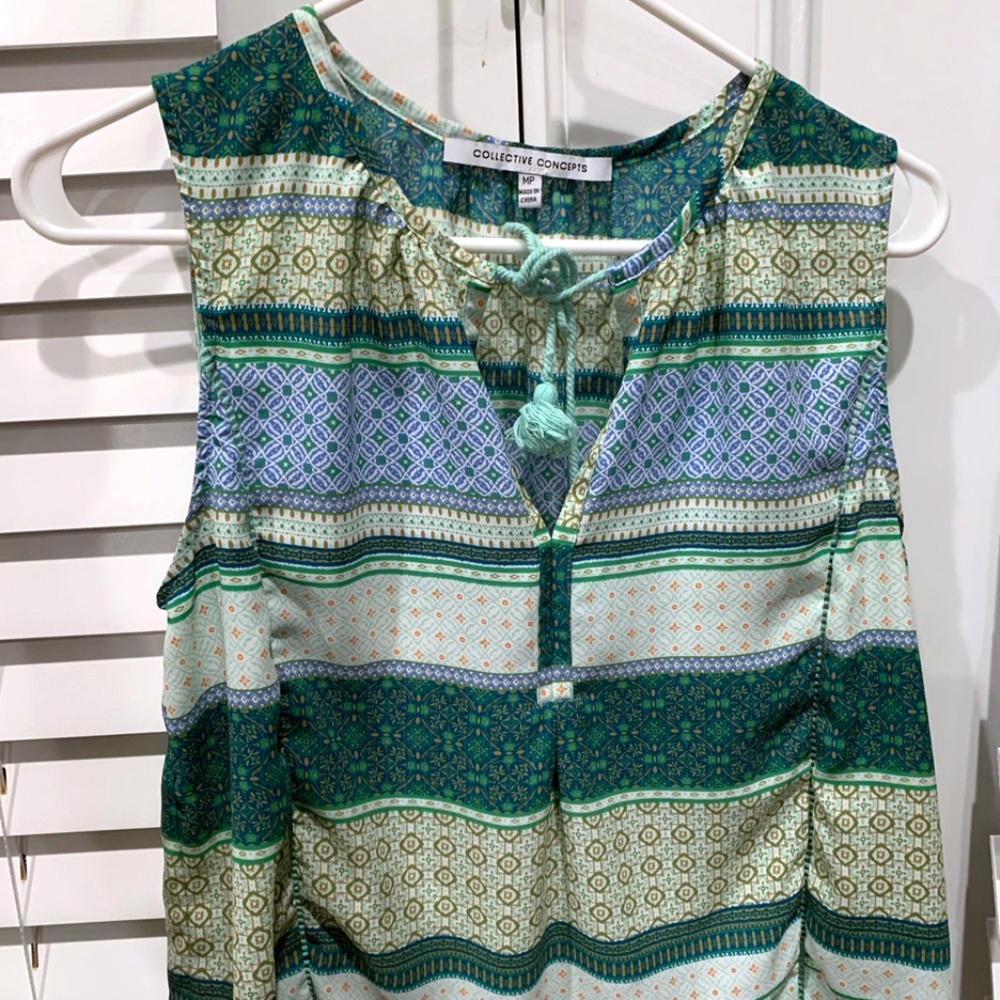 Stitch Fix | Blue and Green Sleeveless Top